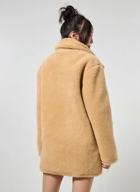 casaco longo peludo caramelo casaco longo peludo caramelo