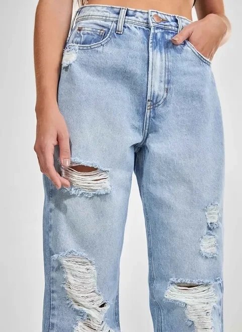 calça jeans reta oversized desfiada calça jeans reta oversized desfiada