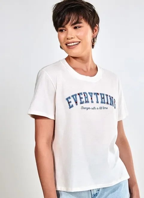blusa college off-white com escrito blusa college off-white com escrito