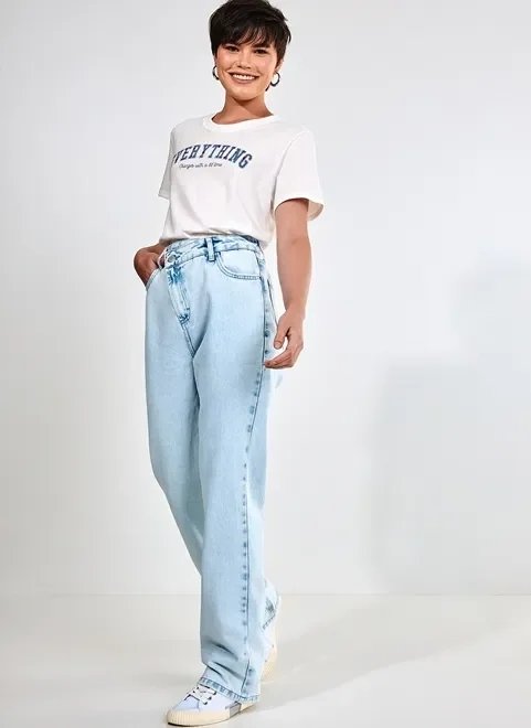 blusa college off-white com escrito blusa college off-white com escrito