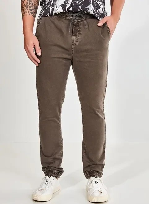 calça jogger em sarja marrom escuro calça jogger em sarja marrom escuro