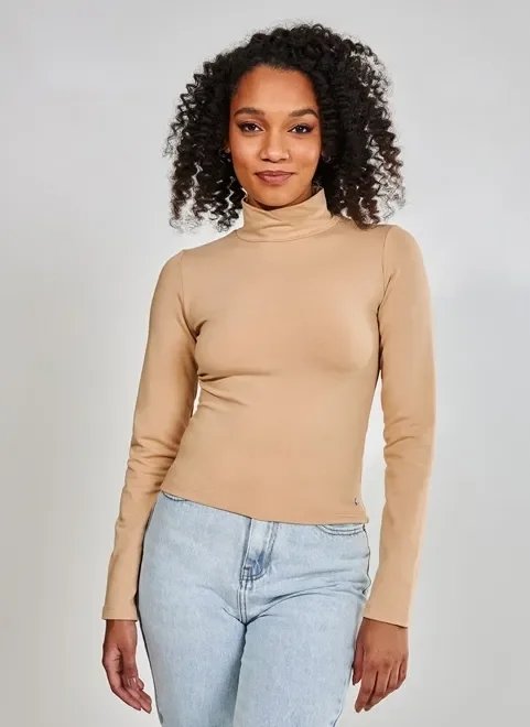 blusa manga longa básica com golinha blusa manga longa básica com golinha