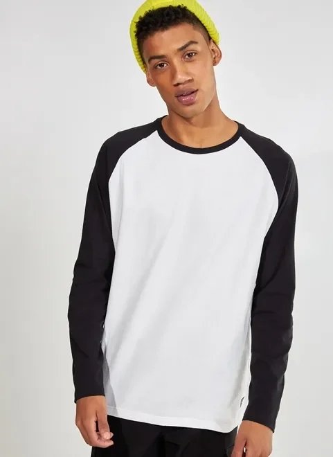 camiseta raglan de manga longa camiseta raglan de manga longa