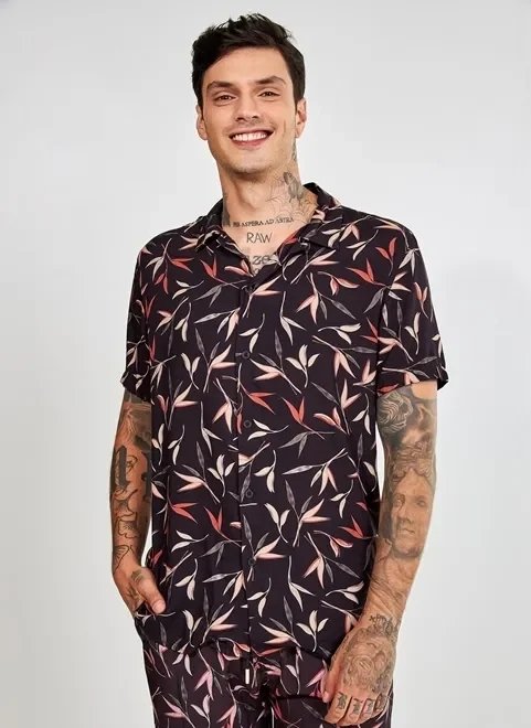 camisa preta floral camisa preta floral