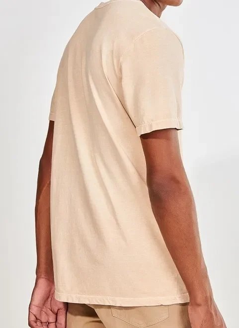 camiseta estonada cor areia camiseta estonada cor areia