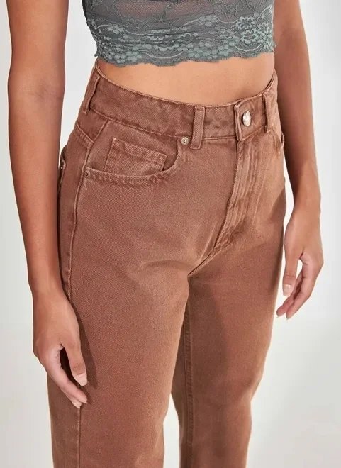 calça reta over de sarja marrom calça reta over de sarja marrom