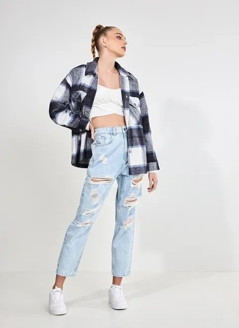 calça mom jeans clara rasgos calça mom jeans clara rasgos