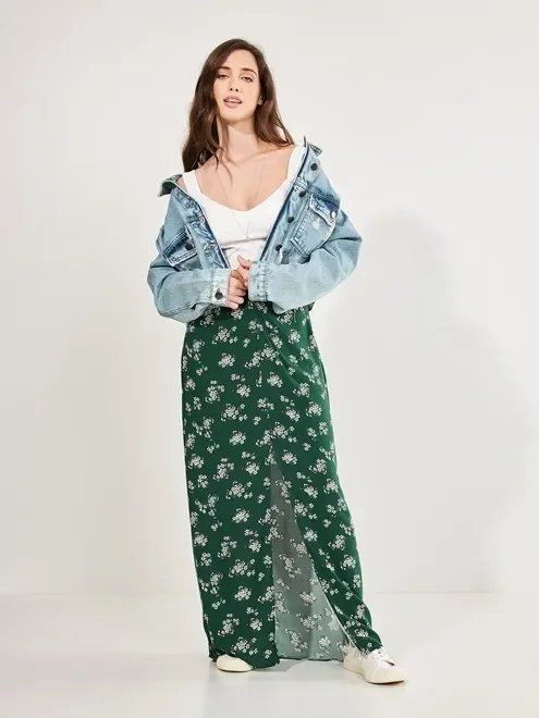 saia longa verde com fenda saia longa verde com fenda