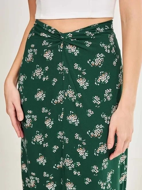 saia longa verde com fenda saia longa verde com fenda