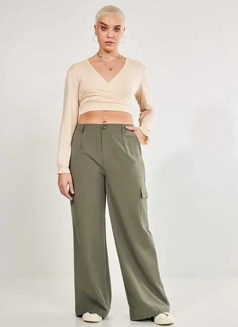calça de alfaiataria cargo verde militar calça de alfaiataria cargo verde militar