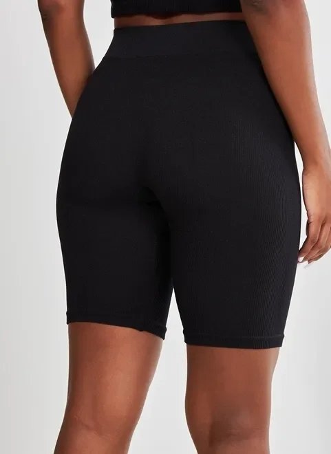 bermuda biker seamless preta bermuda biker seamless preta