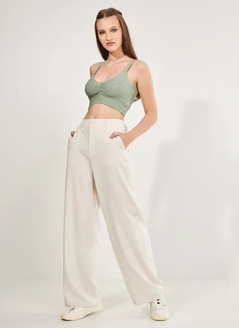 calça reta de alfaiataria off-white calça reta de alfaiataria off-white