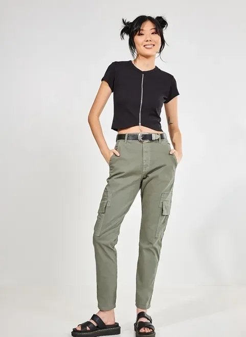 calça cargo reta verde militar calça cargo reta verde militar