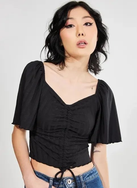 blusa cropped preta manga morcego blusa cropped preta manga morcego