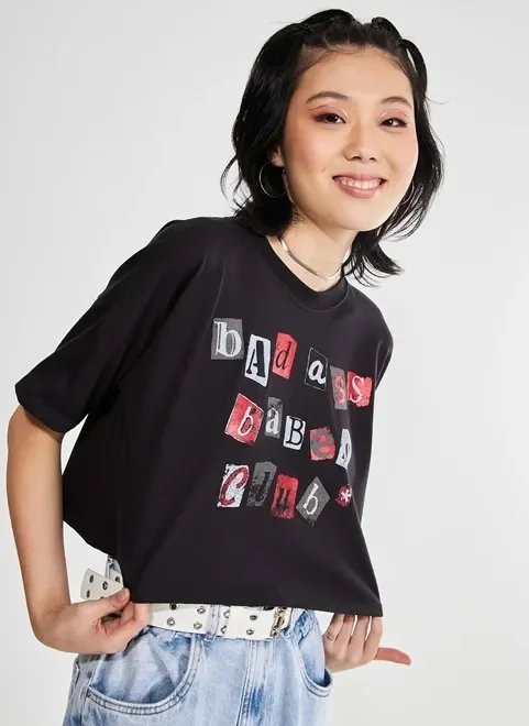 camiseta cropped letras recortadas camiseta cropped letras recortadas
