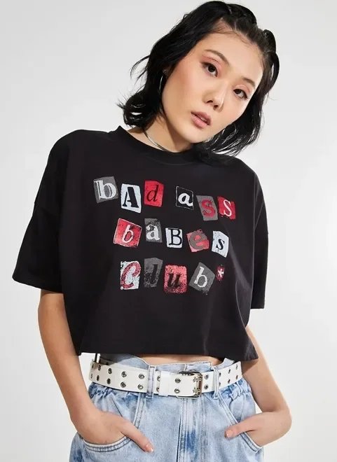 camiseta cropped letras recortadas camiseta cropped letras recortadas