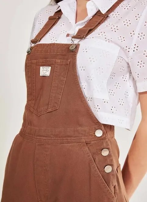 macacão de sarja marrom macacão de sarja marrom