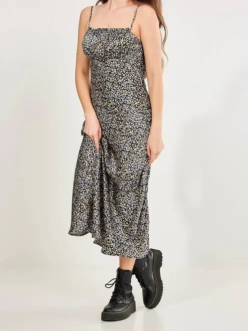 vestido em cetim estampado vestido em cetim estampado