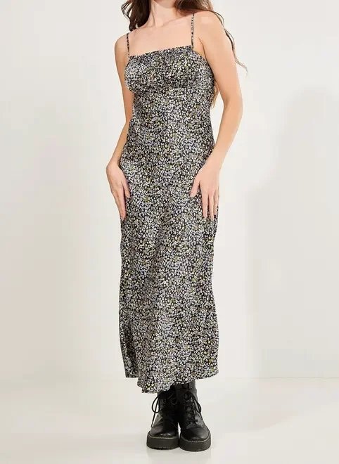 vestido em cetim estampado vestido em cetim estampado