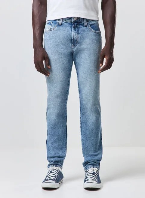 calça slim em jeans claro calça slim em jeans claro