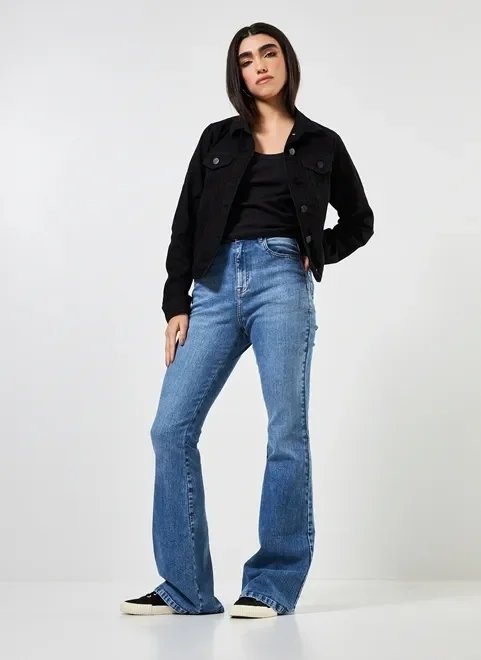 calça flare jeans médio calça flare jeans médio