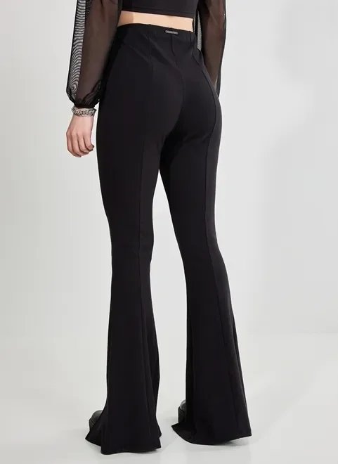 calça flare preta com fendas calça flare preta com fendas