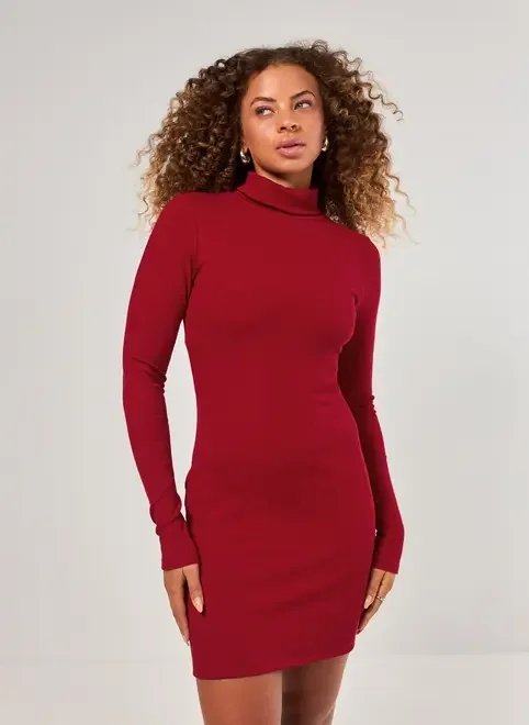 vestido manga longa com golinha vestido manga longa com golinha