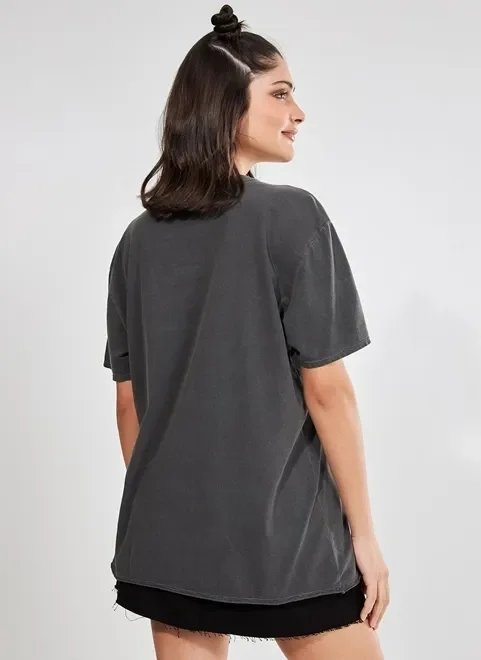 camiseta estonada oversized nirvana com veludo camiseta estonada oversized nirvana com veludo