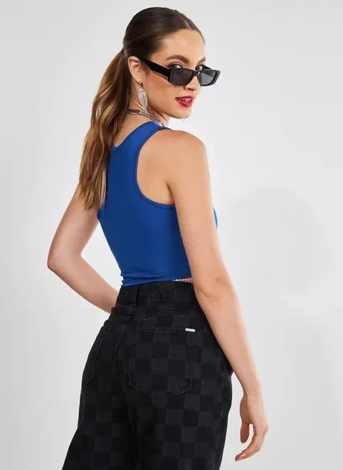 cropped cut out cropped cut out