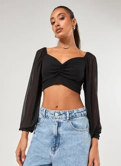 blusa cropped com manga de tule blusa cropped com manga de tule