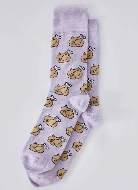 meia lilás com estampa de frango meia lilás com estampa de frango