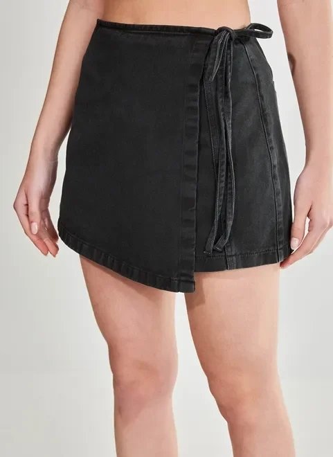 short saia preto de sarja short saia preto de sarja