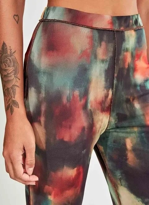 calça flare com tule marble tie dye calça flare com tule marble tie dye