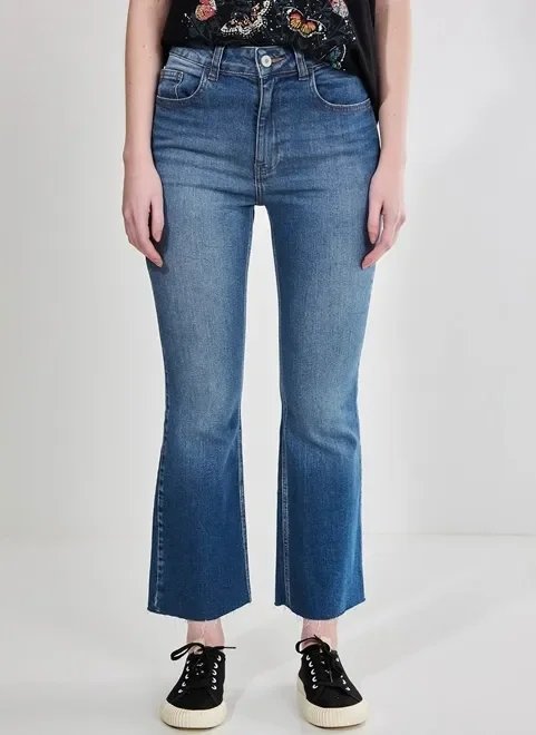 calça jeans flare barra cortada calça jeans flare barra cortada