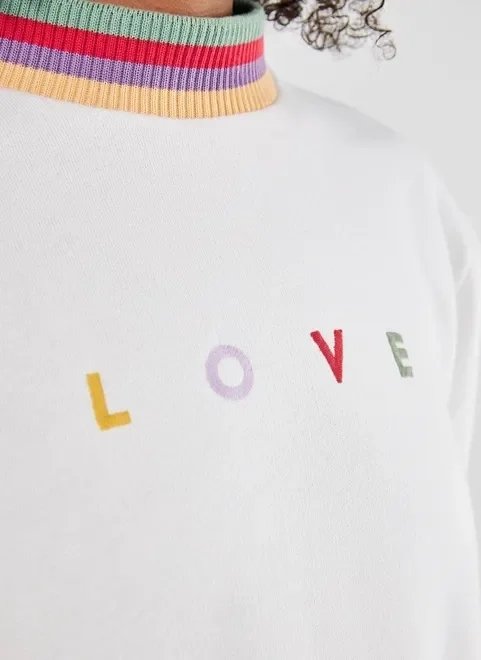 moletom com golinha colorida love moletom com golinha colorida love