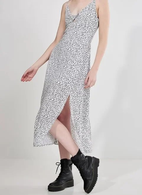 vestido midi off-white com mini corações vestido midi off-white com mini corações