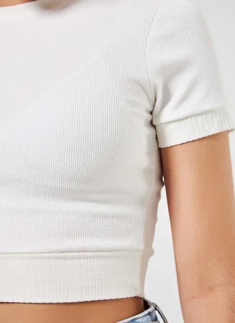 blusa cropped canelada blusa cropped canelada