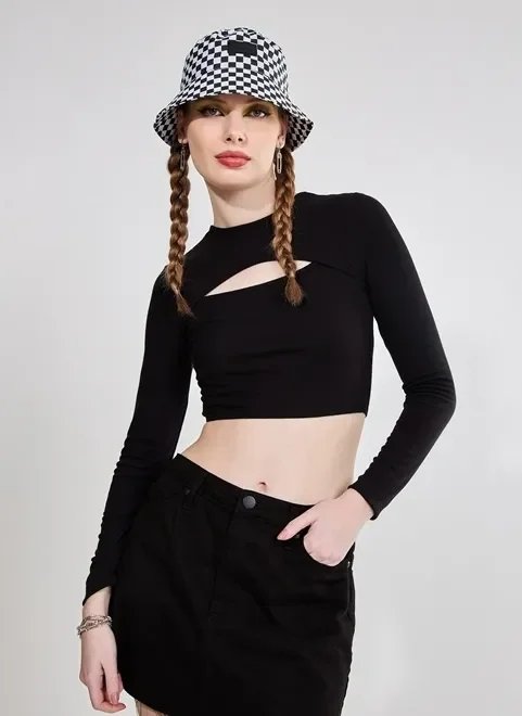 blusa cropped preta cut out blusa cropped preta cut out