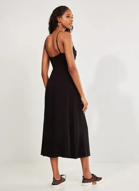 vestido midi preto com fenda e abertura vestido midi preto com fenda e abertura