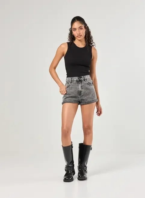 short jeans mom cintura com elástico short jeans mom cintura com elástico