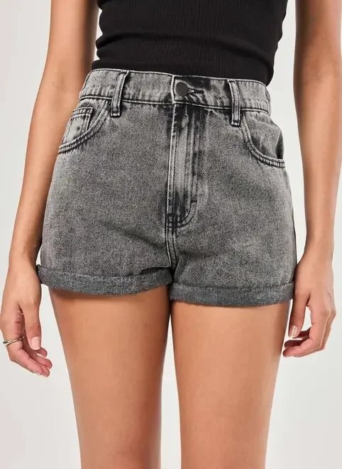 short jeans mom cintura com elástico short jeans mom cintura com elástico