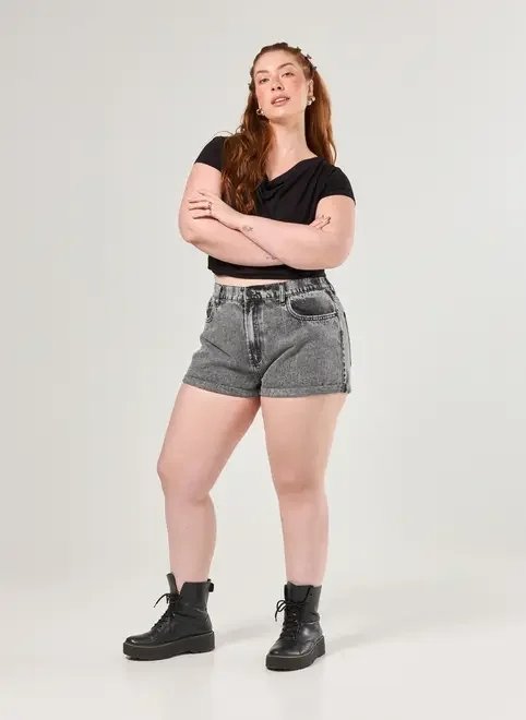 short jeans mom cintura com elástico short jeans mom cintura com elástico