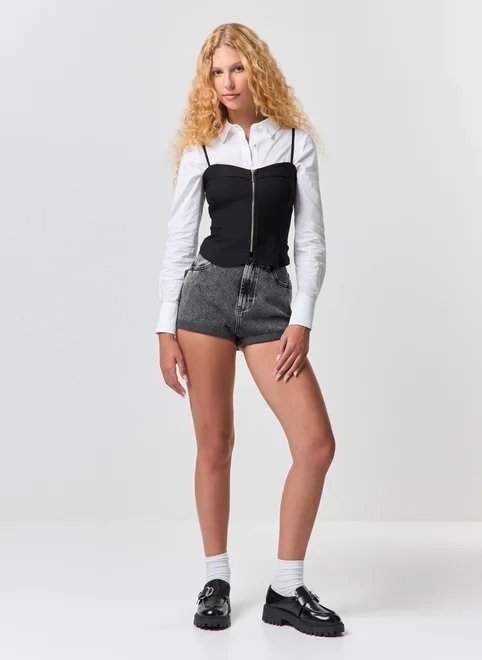 short jeans mom cintura com elástico short jeans mom cintura com elástico