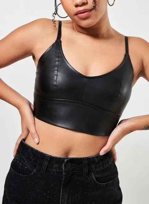 top cropped em poliuretano preto top cropped em poliuretano preto