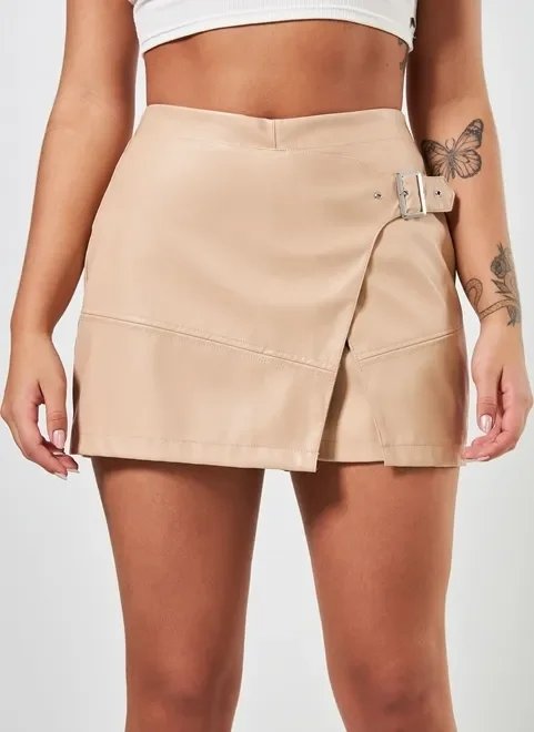 short saia em poliuretano com fivela short saia em poliuretano com fivela