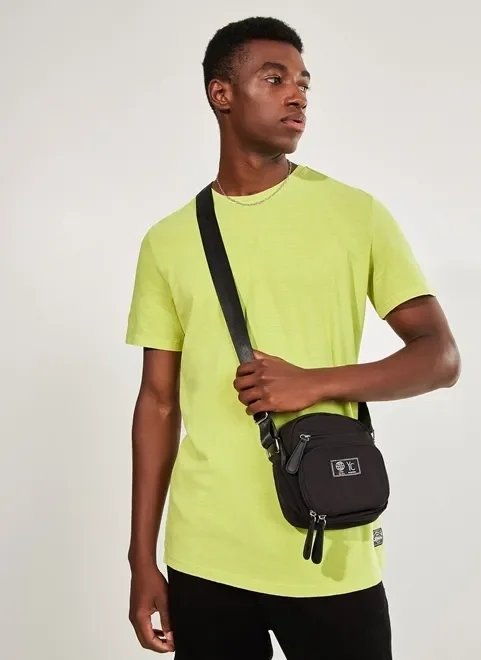 camiseta alongada estonada verde neon camiseta alongada estonada verde neon