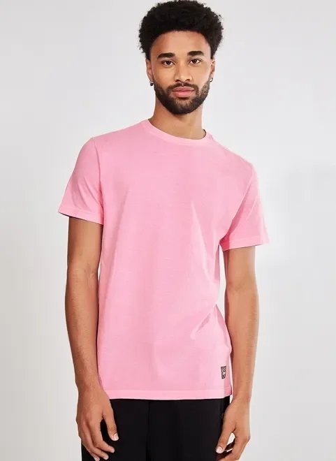 camiseta estonada rosa neon camiseta estonada rosa neon