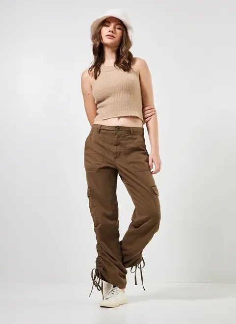 blusa hauter de retilínea blusa hauter de retilínea