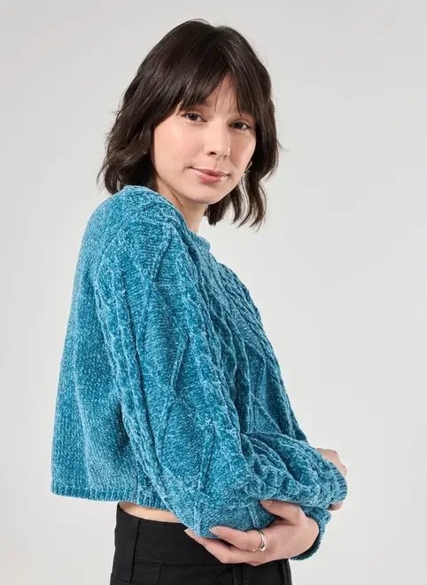 blusa cropped em tricô trançado blusa cropped em tricô trançado