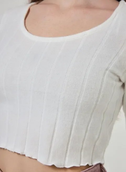 blusa cropped de manga longa blusa cropped de manga longa